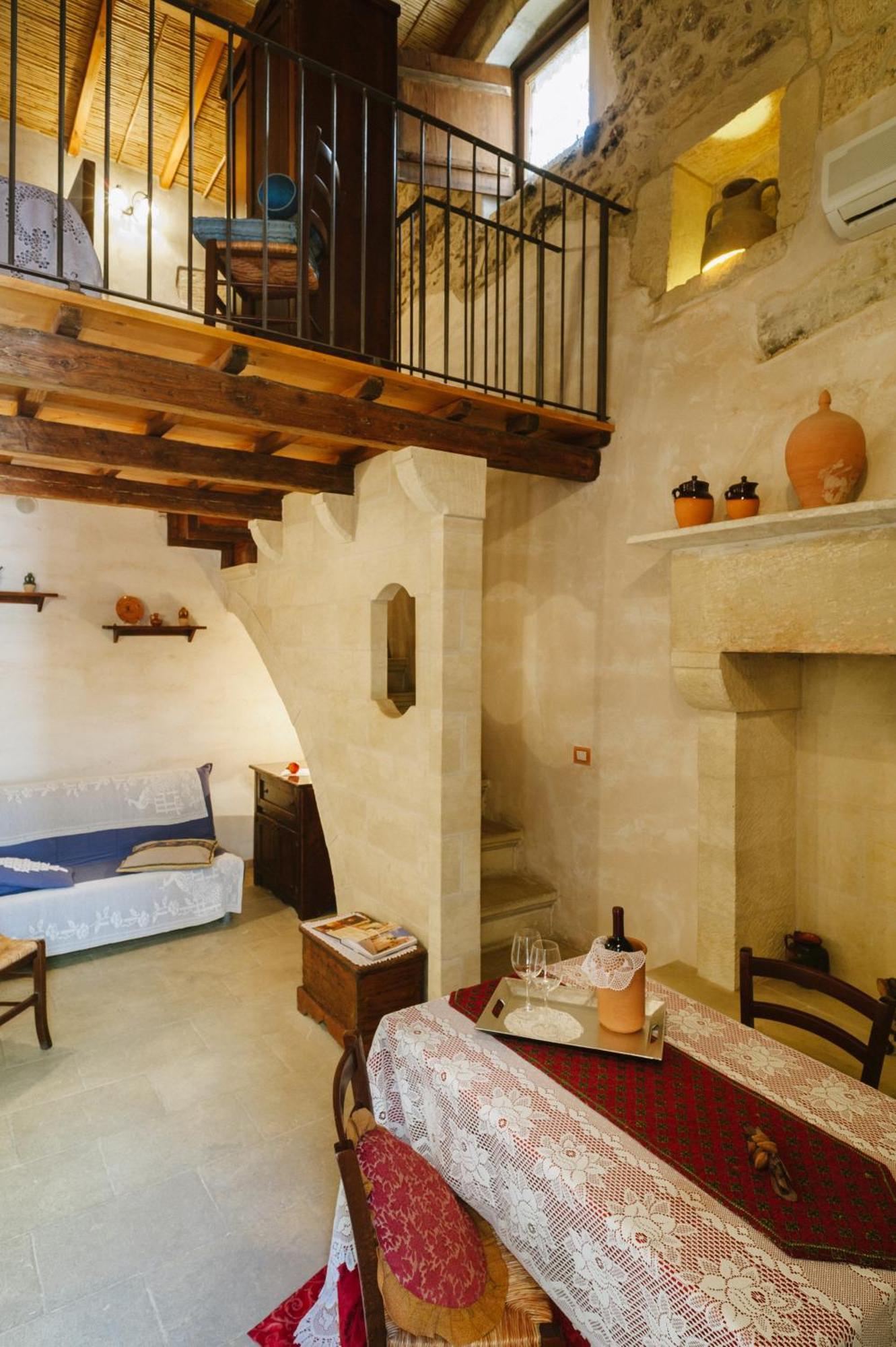 Borgoterra Bed and Breakfast Martano Buitenkant foto