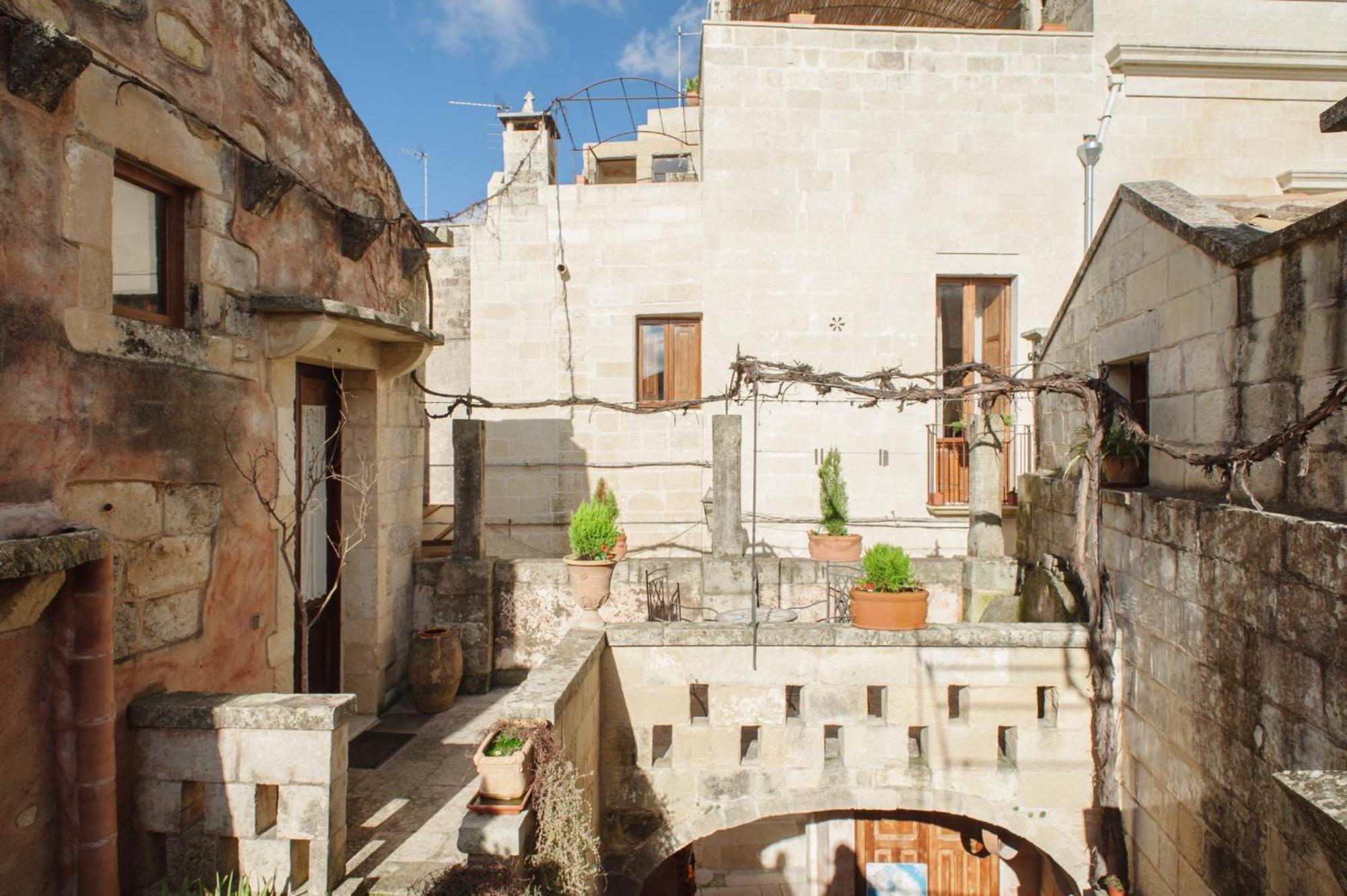 Borgoterra Bed and Breakfast Martano Buitenkant foto