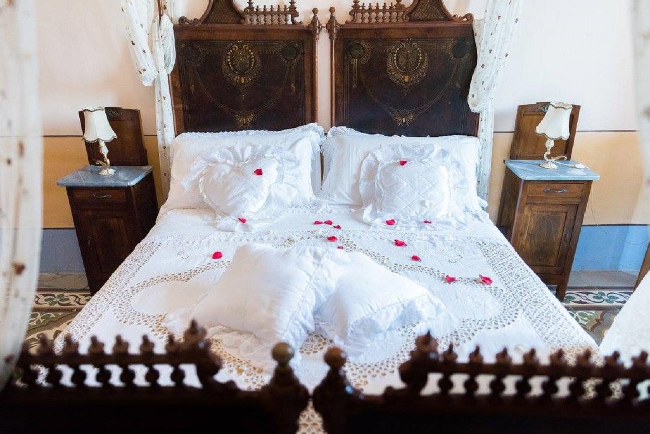 Borgoterra Bed and Breakfast Martano Buitenkant foto